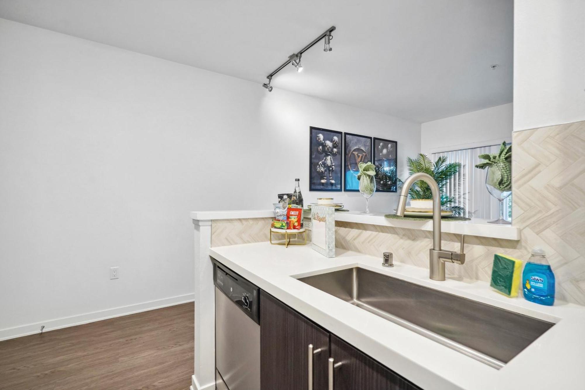 House Of Lv Bed & Breakfast Los Angeles Ngoại thất bức ảnh