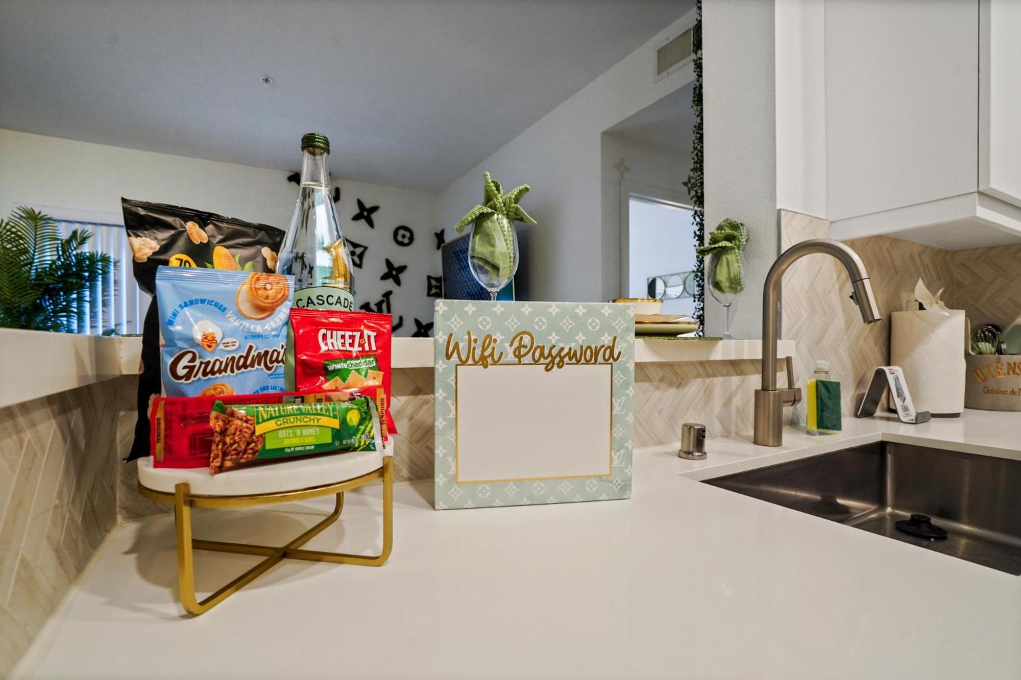 House Of Lv Bed & Breakfast Los Angeles Ngoại thất bức ảnh